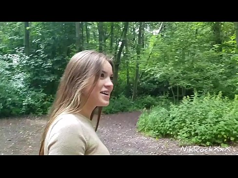 ❤️ Navrhol som Evelíne, aby sme si to rozdali na verejnom mieste! Povedala áno. Potom som ju jebala do zadku a vystriekala sa jej do úst. Potom sa vymočila. Šukanie na sk.onlyhdporn.ru